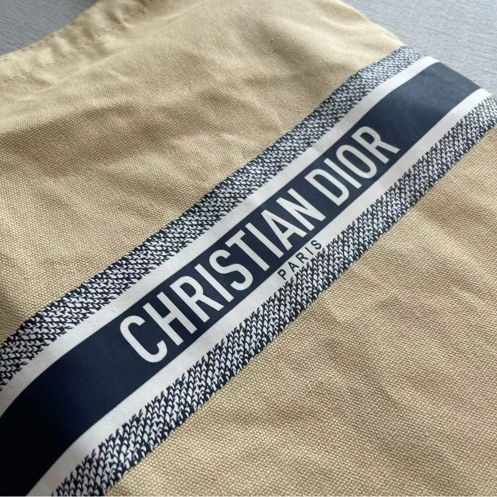 Christian Dior Yellow Canvas Tote Bag – VIP Beauty Gift